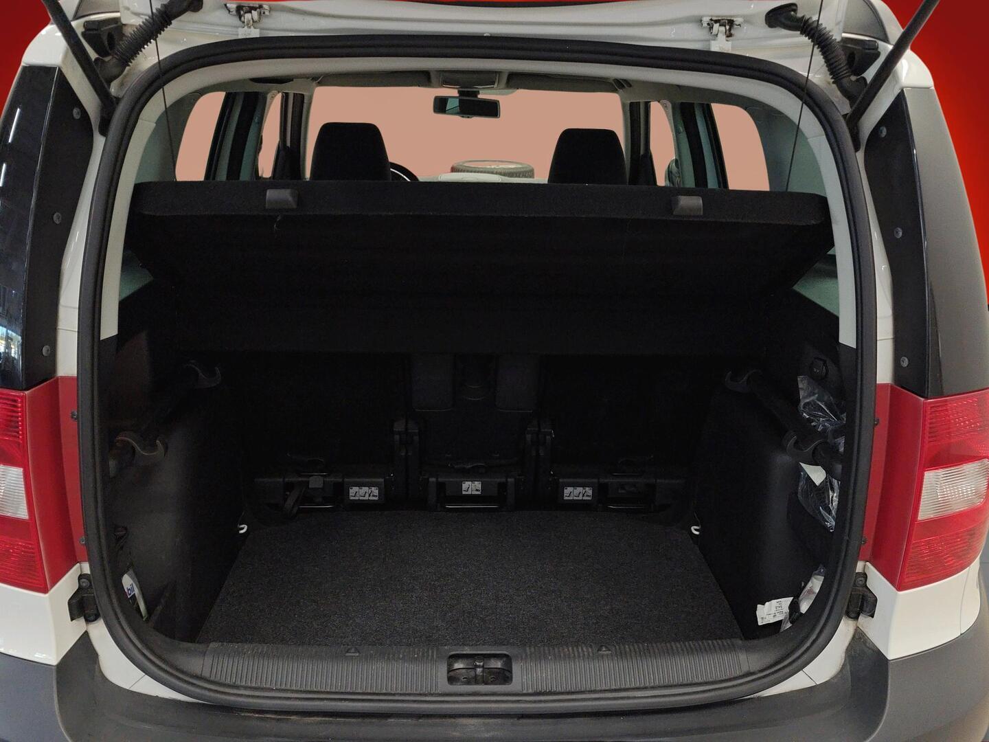 SKODA Yeti 2013