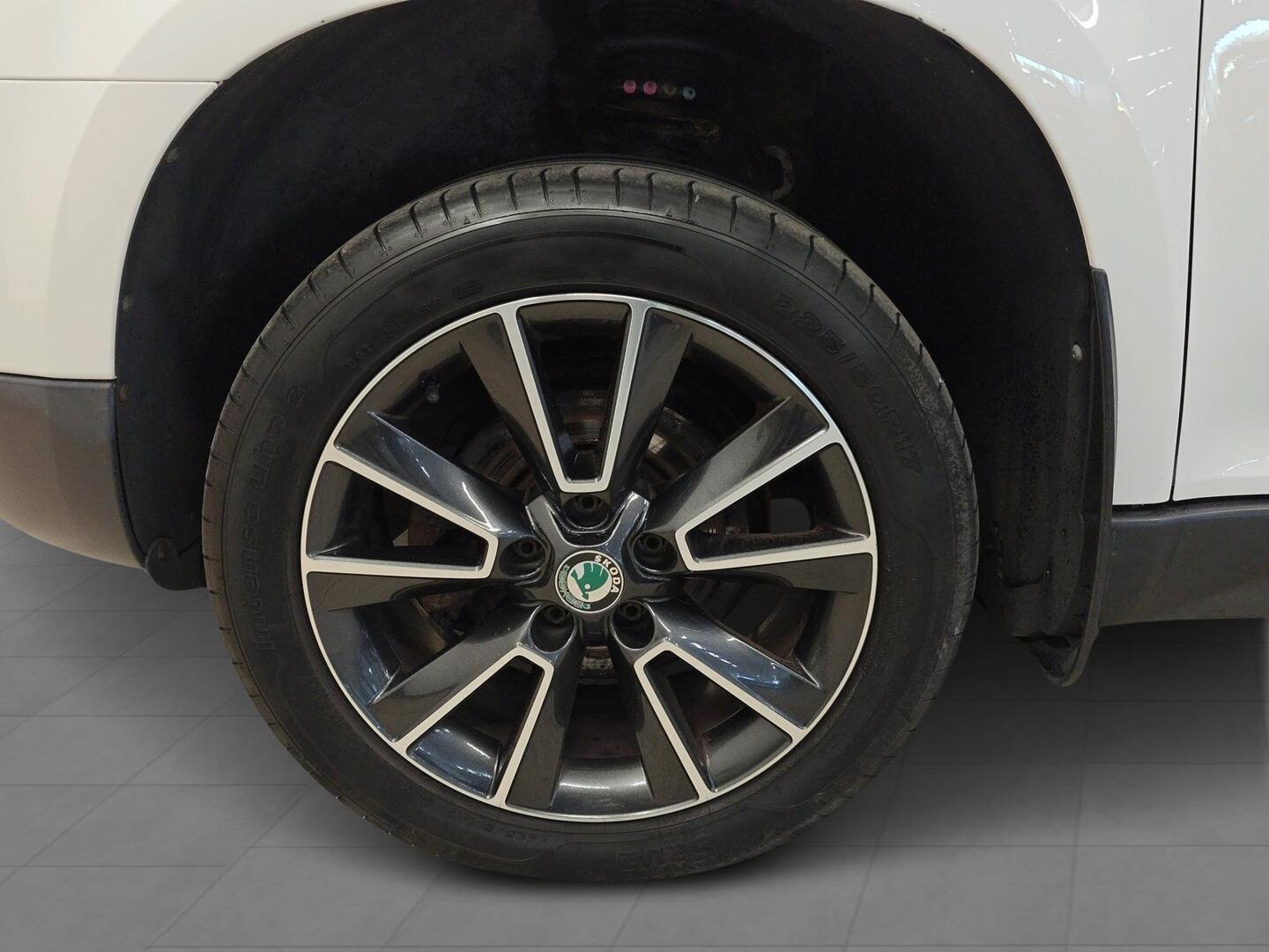 SKODA Yeti 2013