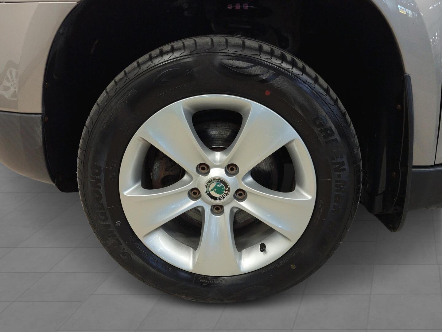 SKODA Yeti 2013