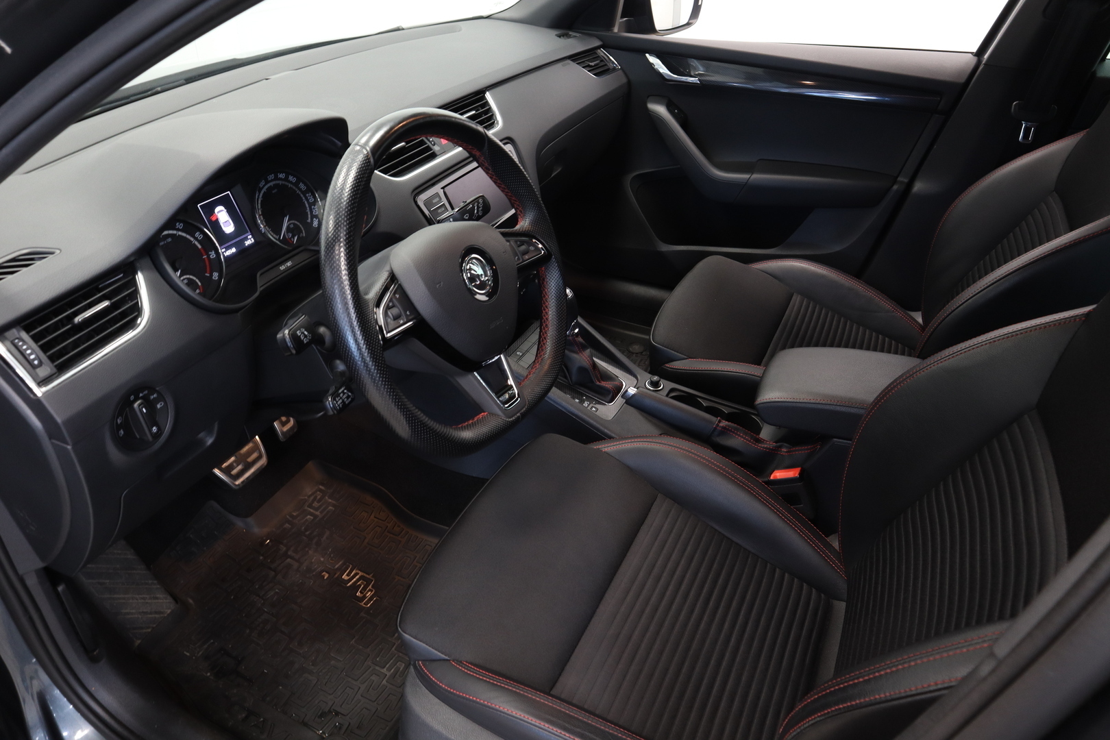 SKODA Octavia 2017