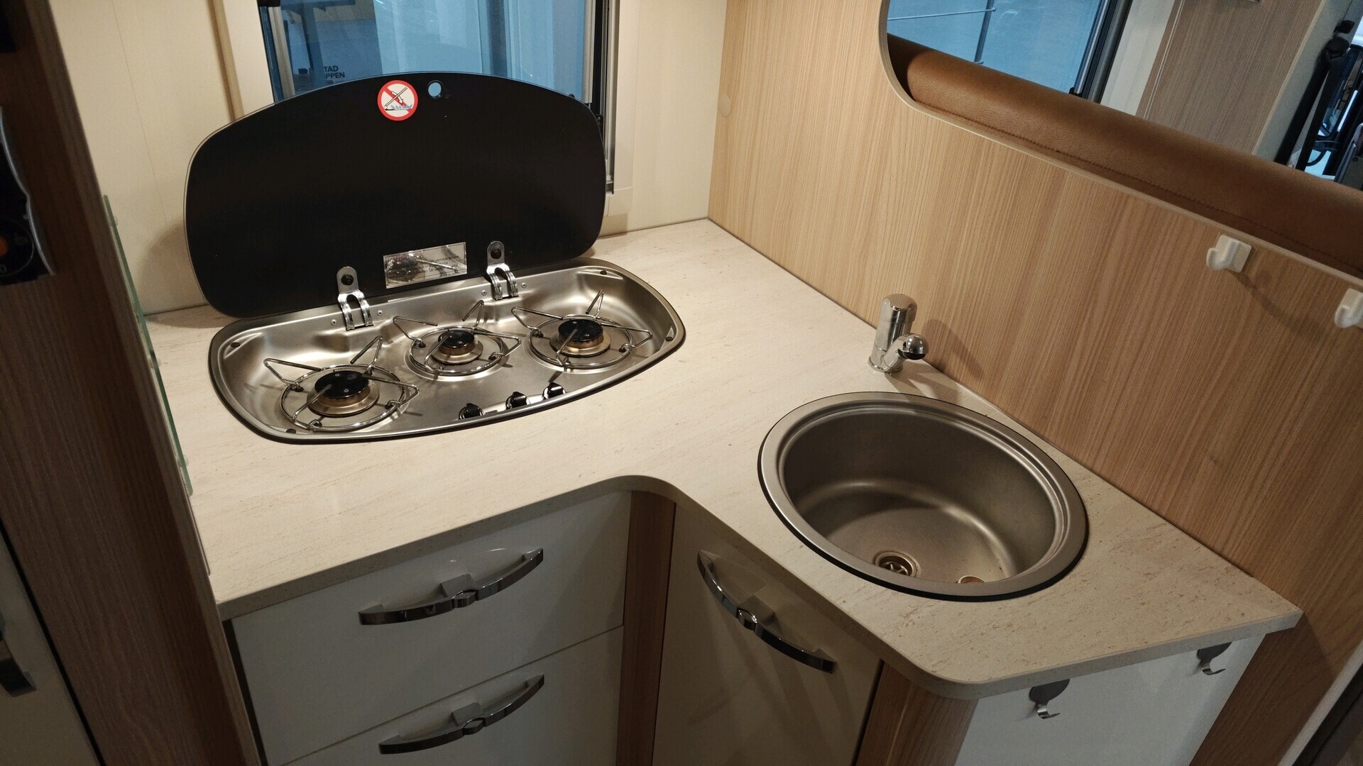 BÜRSTNER NEXXO Time T660 2019