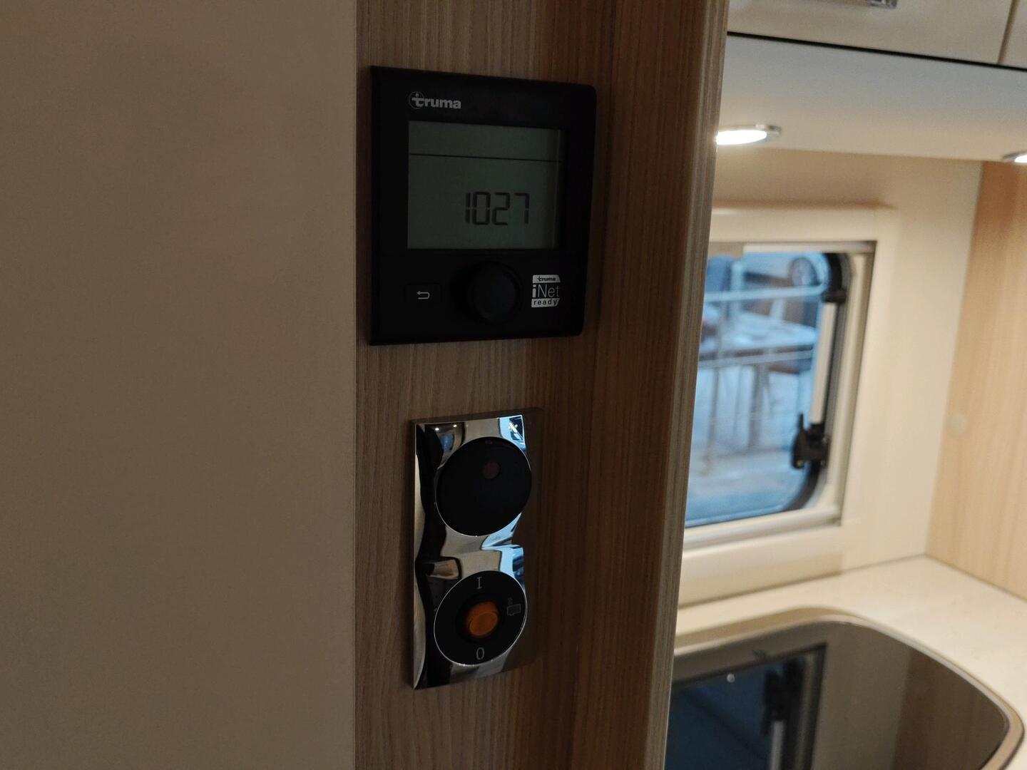 BÜRSTNER NEXXO Time T660 2019