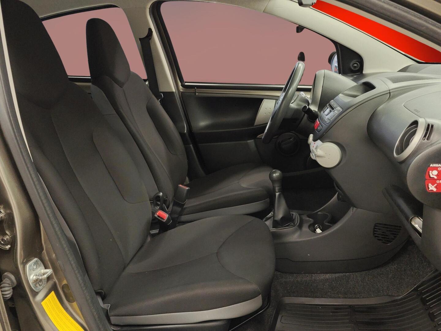 TOYOTA AYGO 2014