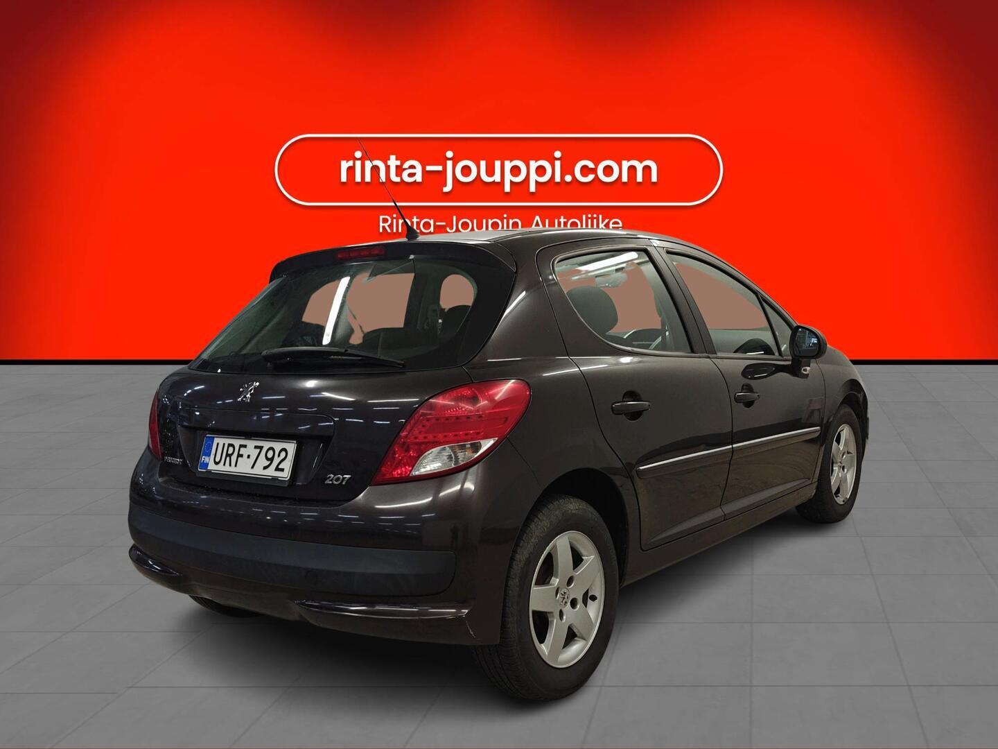 PEUGEOT 207 2011