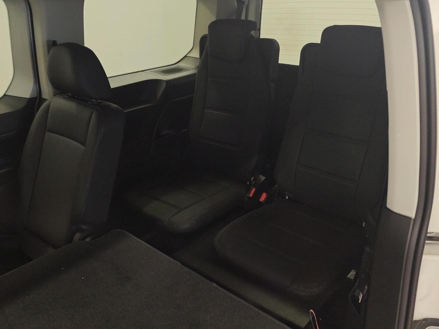 VOLKSWAGEN Caddy 2025