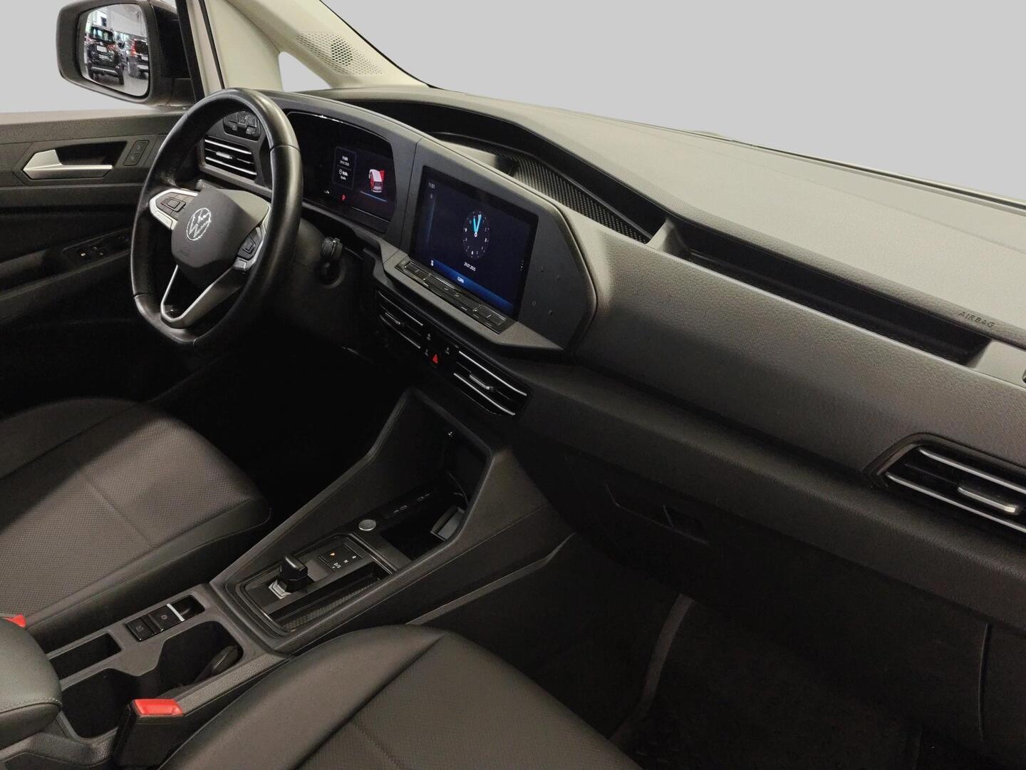 VOLKSWAGEN Caddy 2025