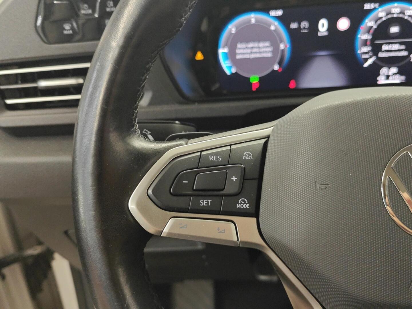 VOLKSWAGEN Caddy 2025