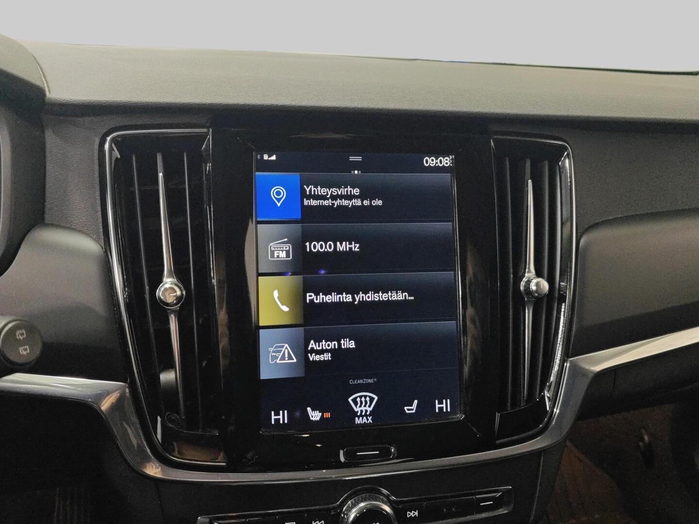 VOLVO V90 Cross Country 2017