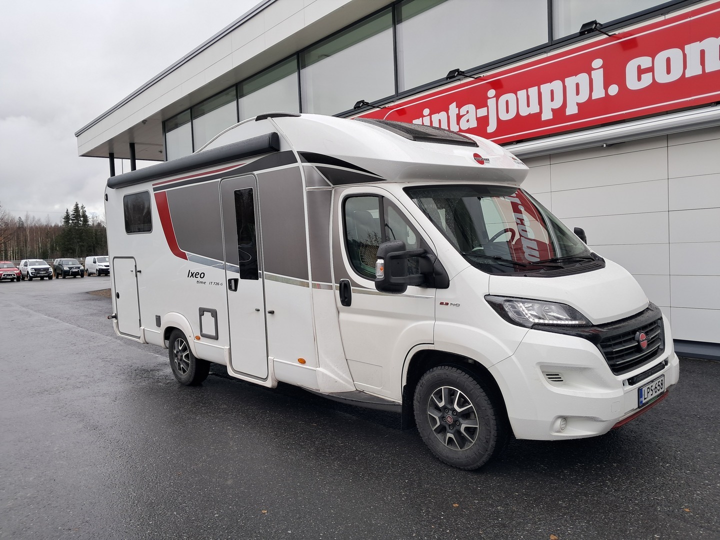 BÜRSTNER Ixeo IT 726 G 2021