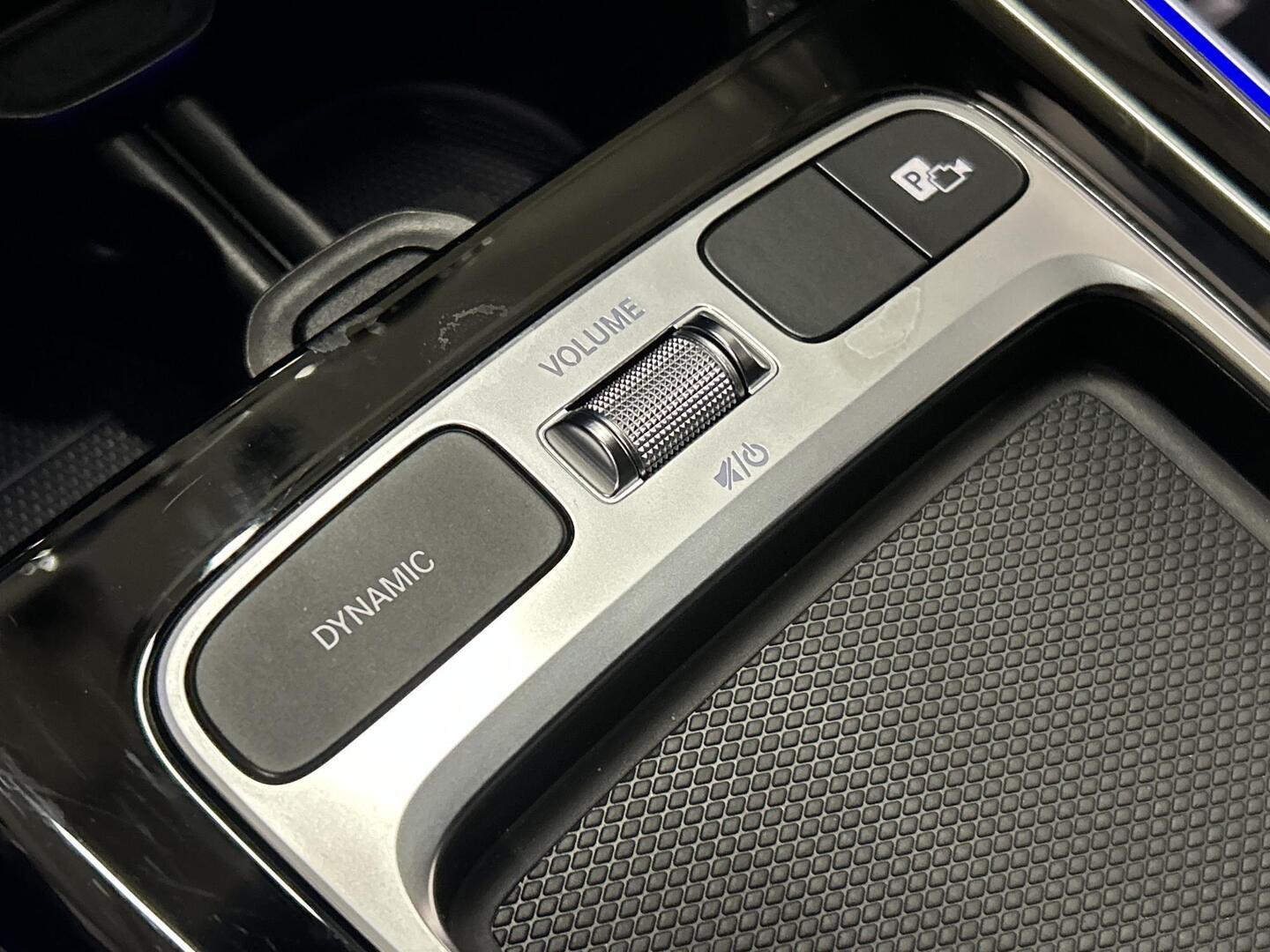 MERCEDES-BENZ B 2024