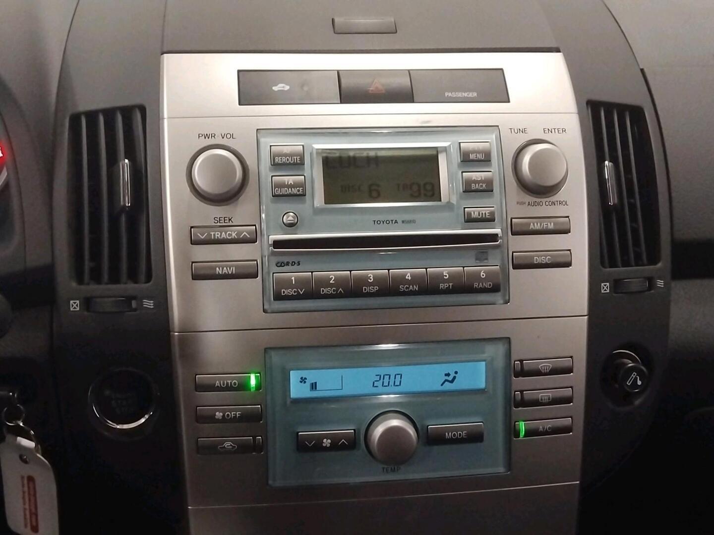 TOYOTA Corolla Verso 2006