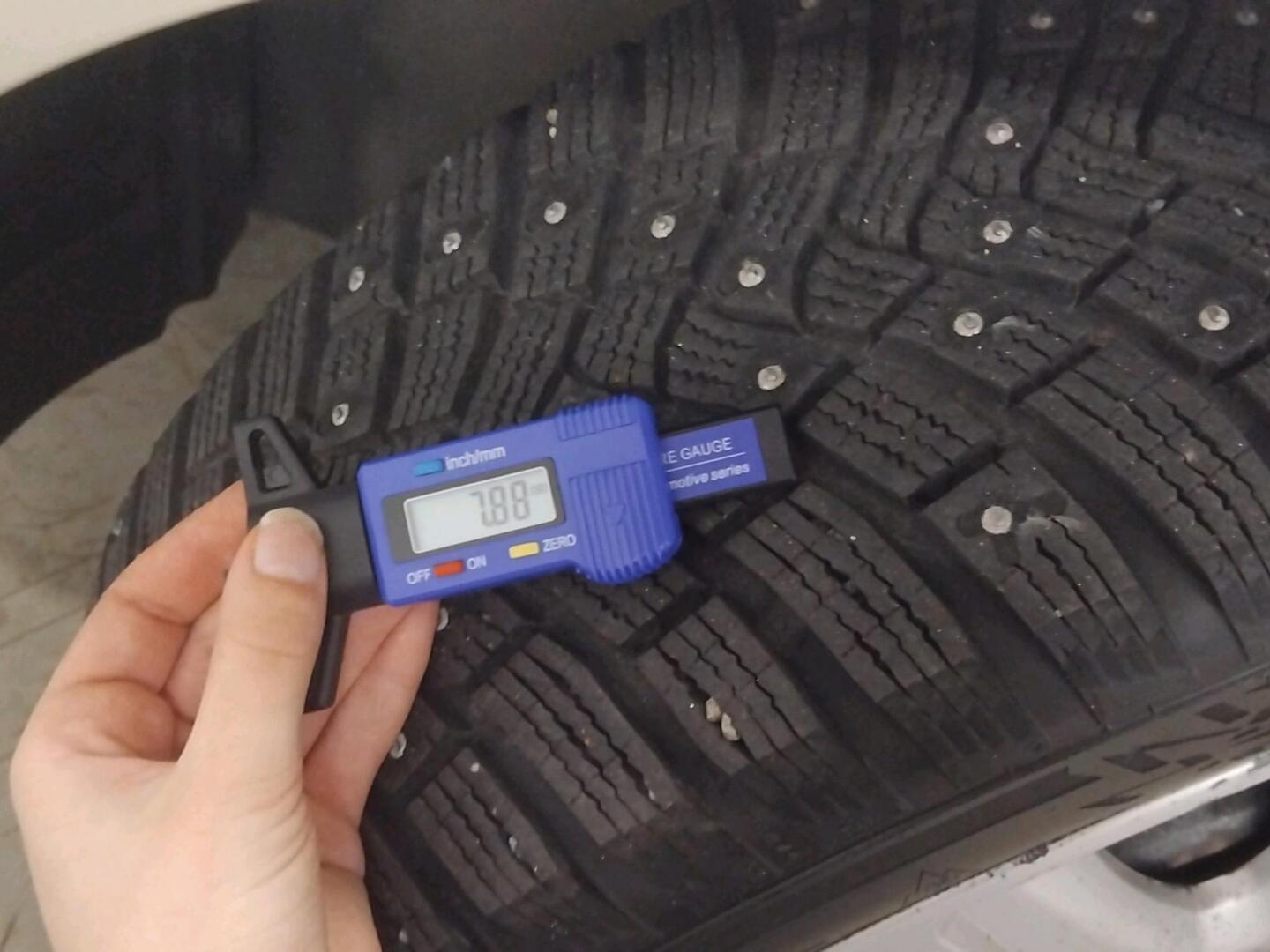 TOYOTA Corolla Verso 2006