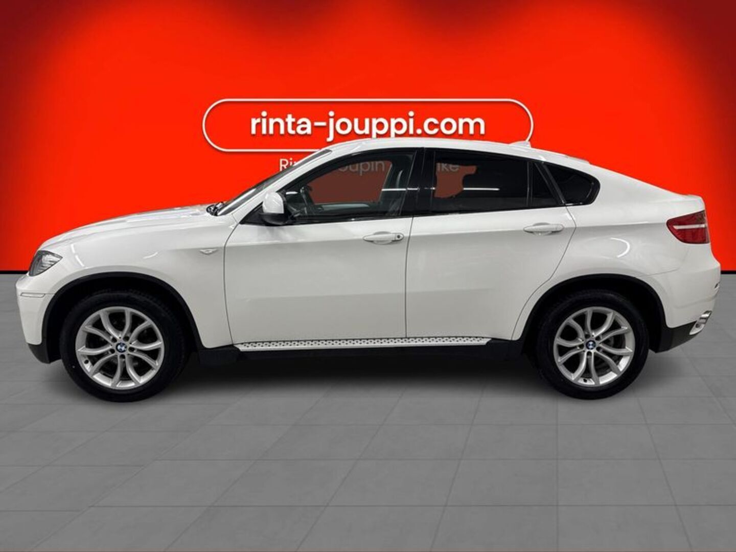 BMW X6 2011