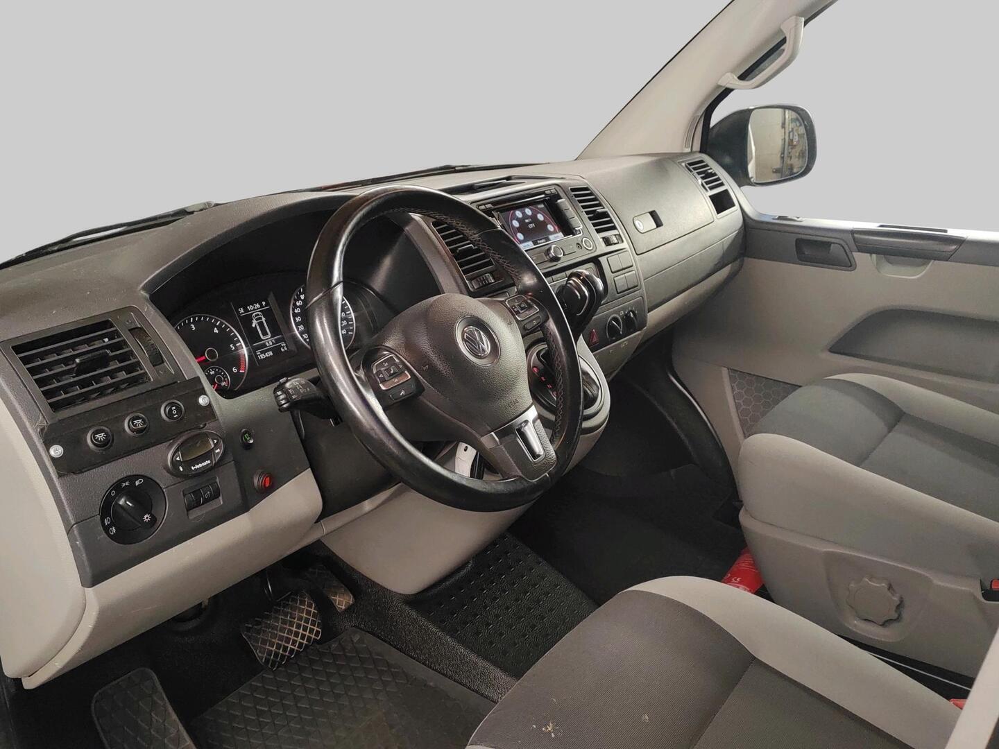 VOLKSWAGEN TRANSPORTER 2015