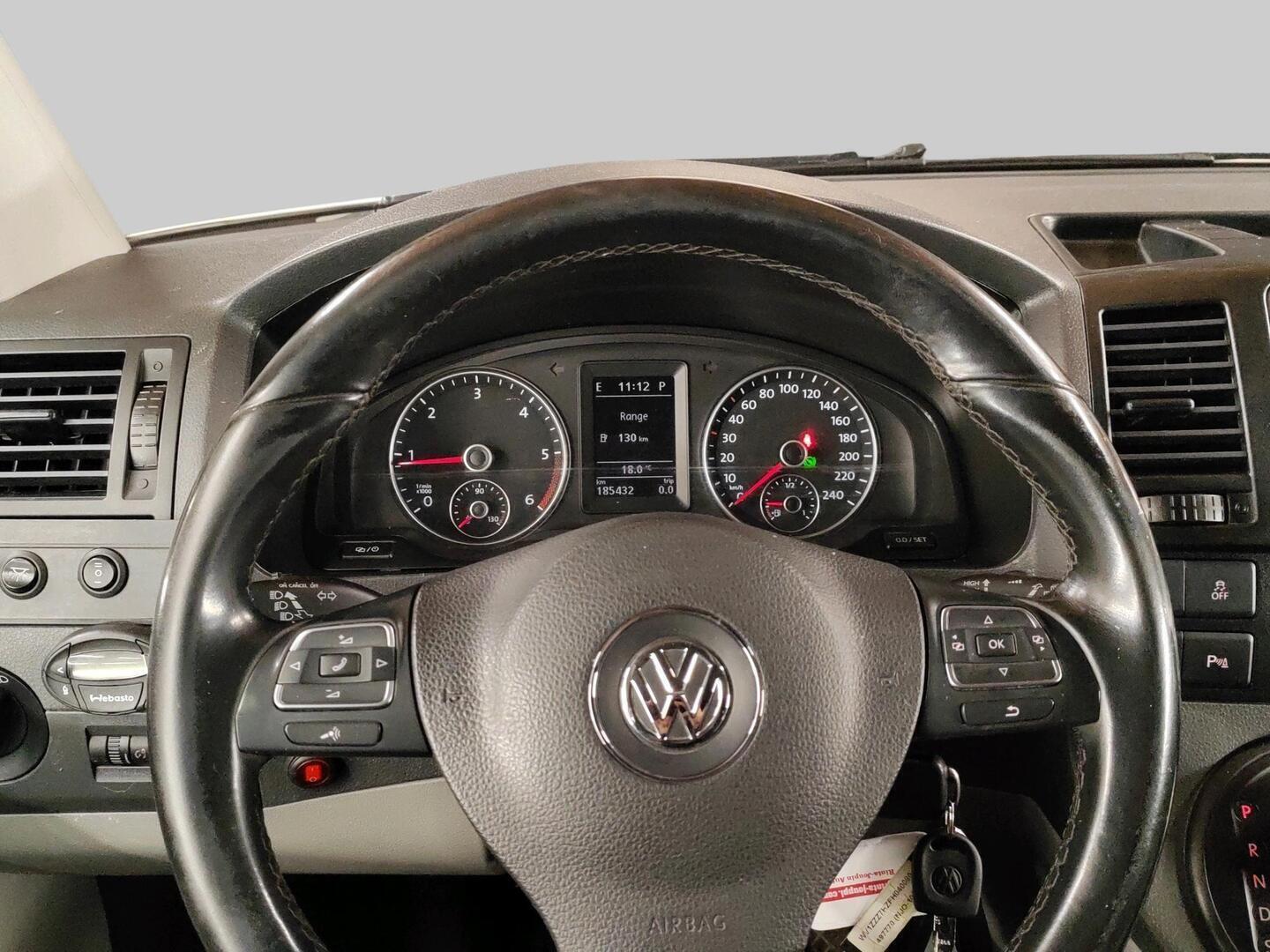VOLKSWAGEN TRANSPORTER 2015
