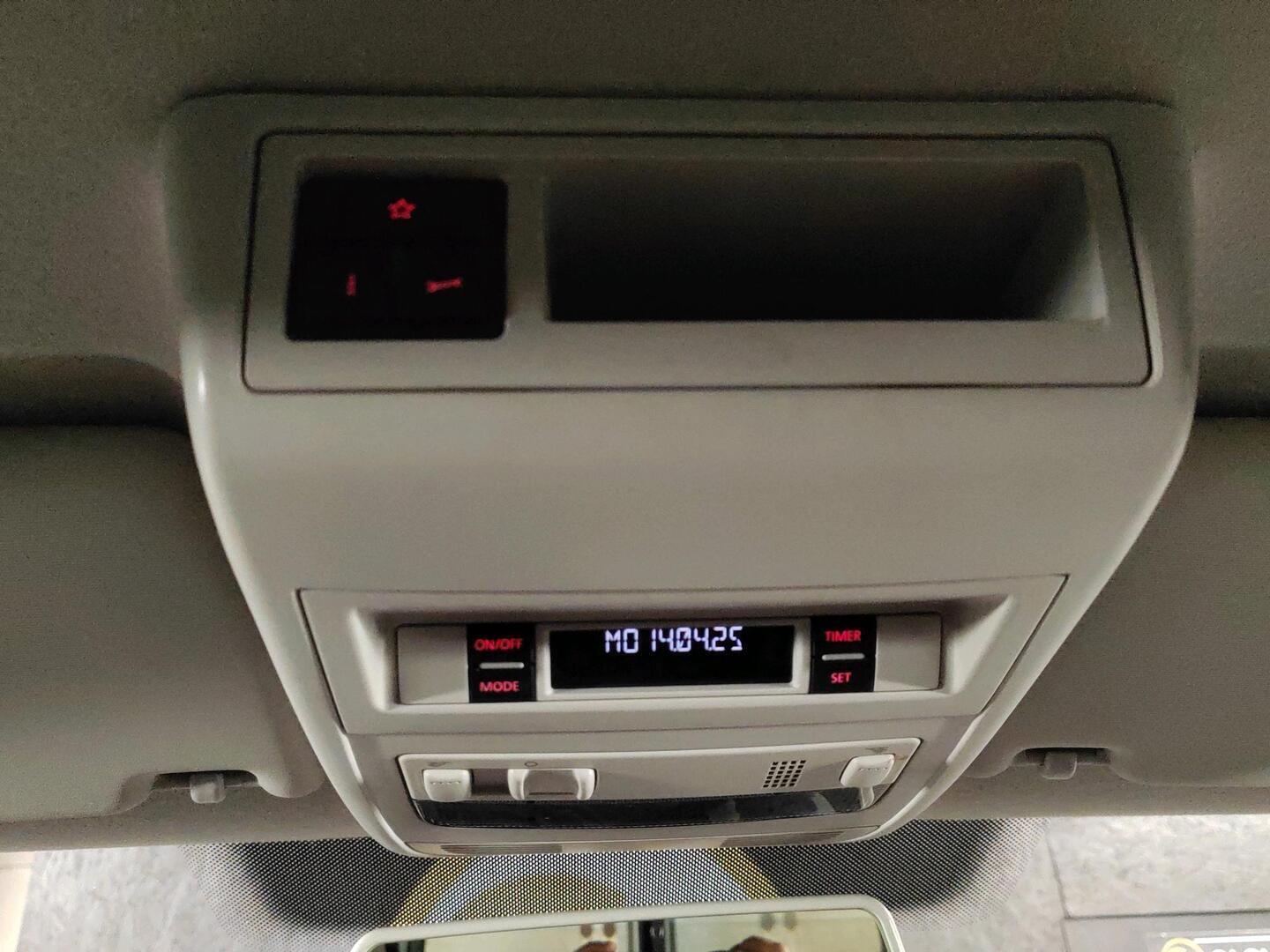 VOLKSWAGEN TRANSPORTER 2015