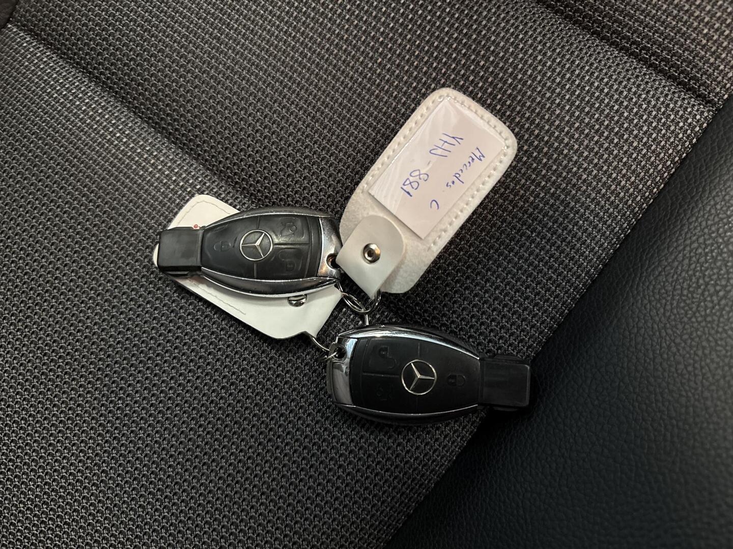 MERCEDES-BENZ C 2009