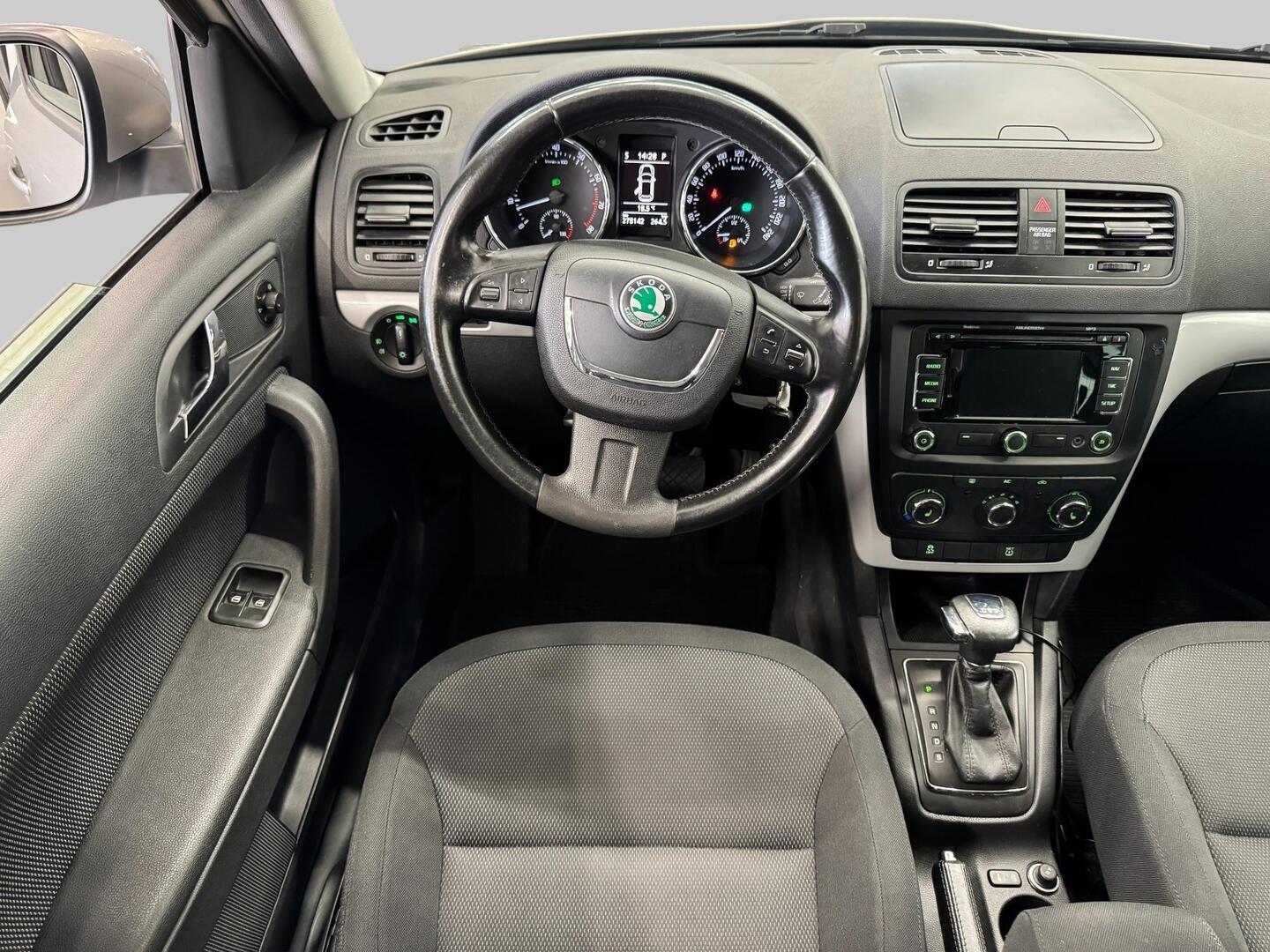 SKODA Yeti 2012