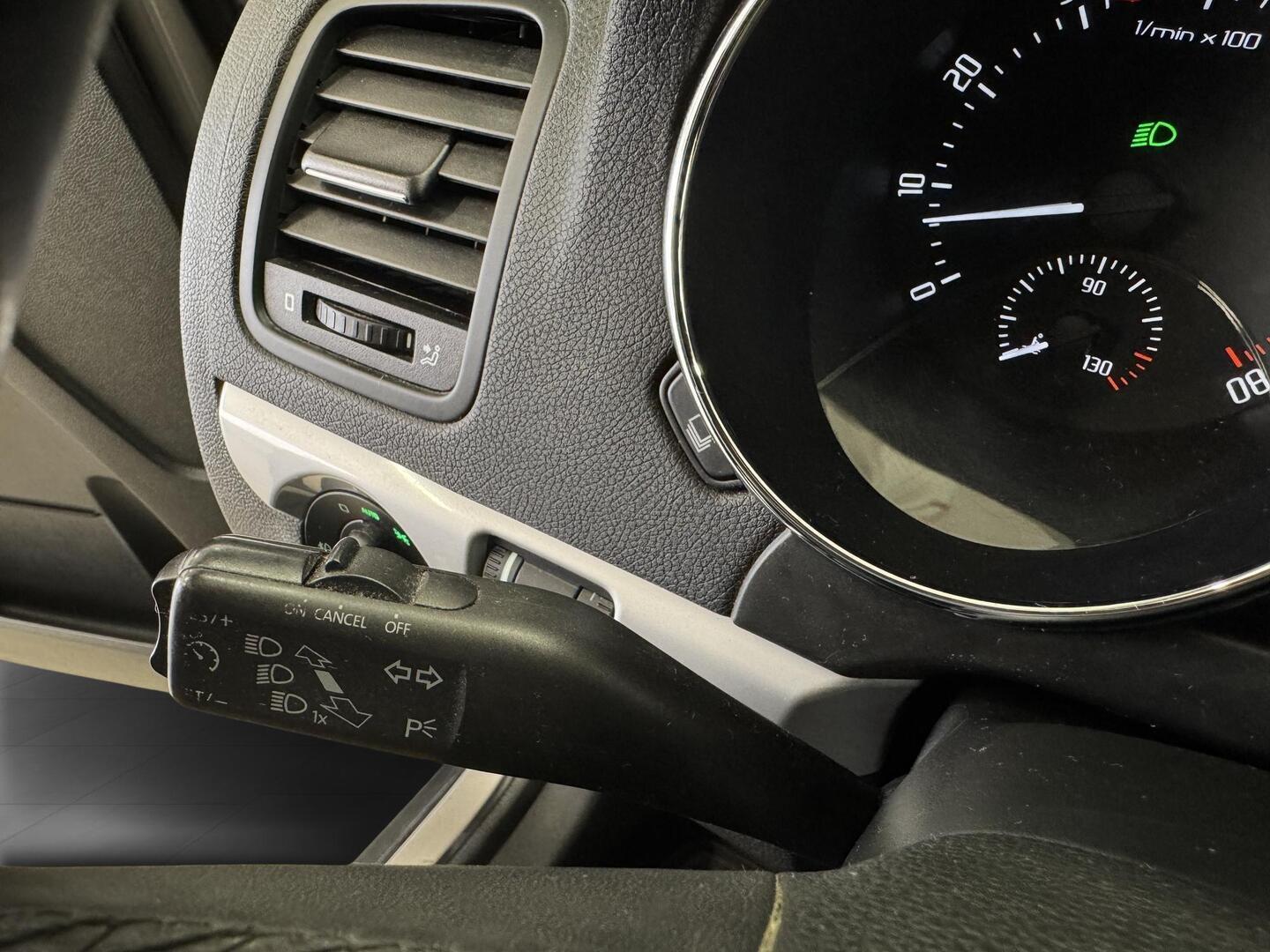 SKODA Yeti 2012