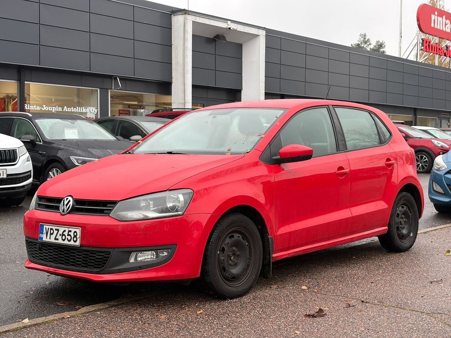 VOLKSWAGEN Polo 2013