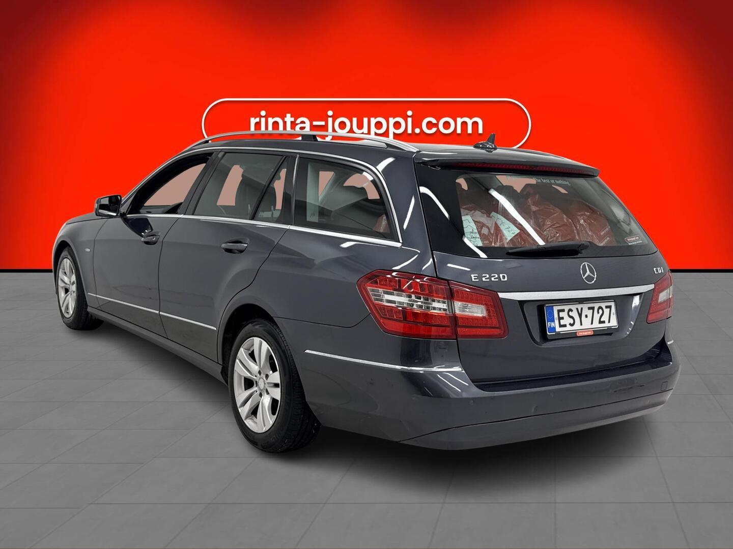 MERCEDES-BENZ E 2011