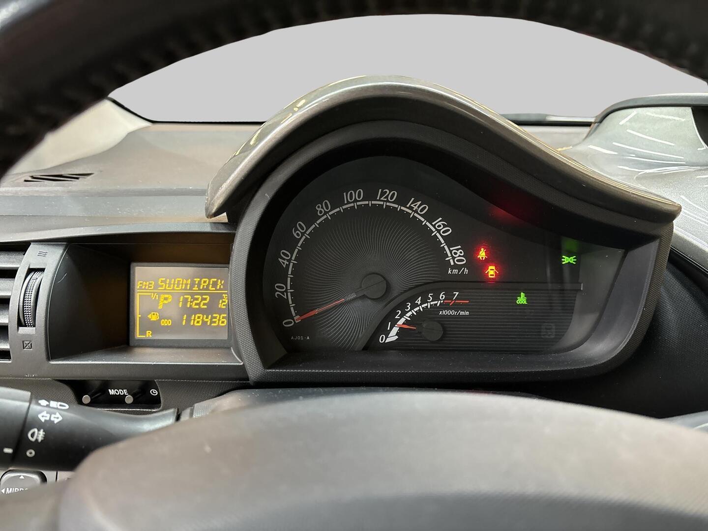 TOYOTA iQ 2009