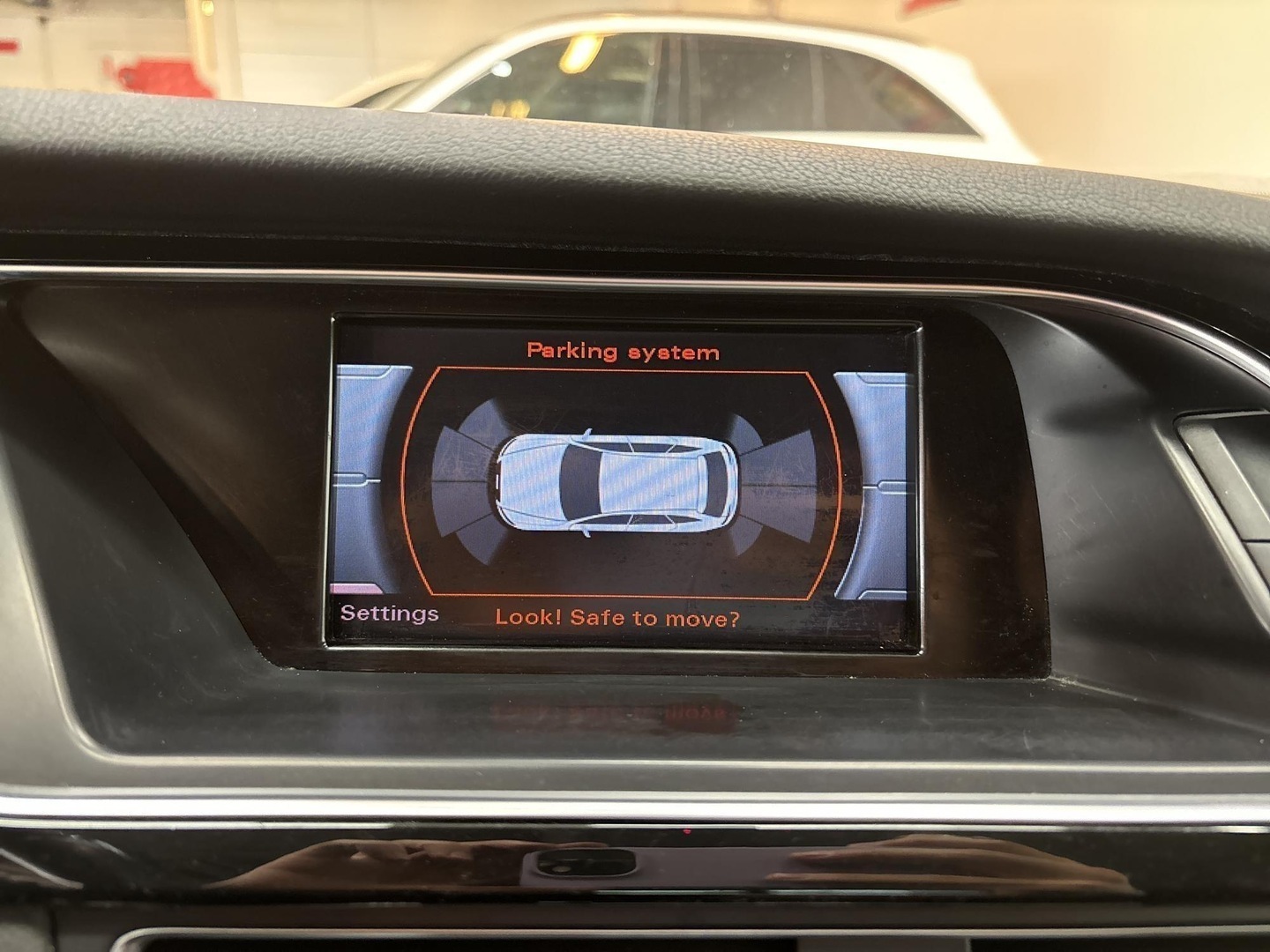 AUDI A4 2015