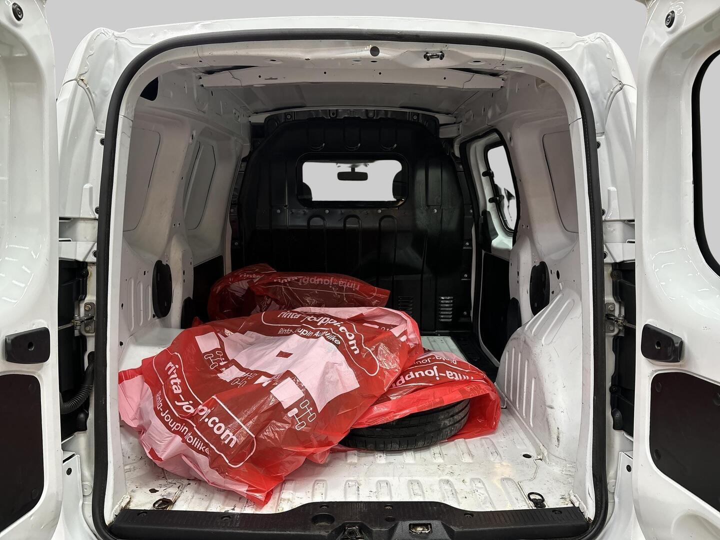 DACIA DOKKER VAN 2016