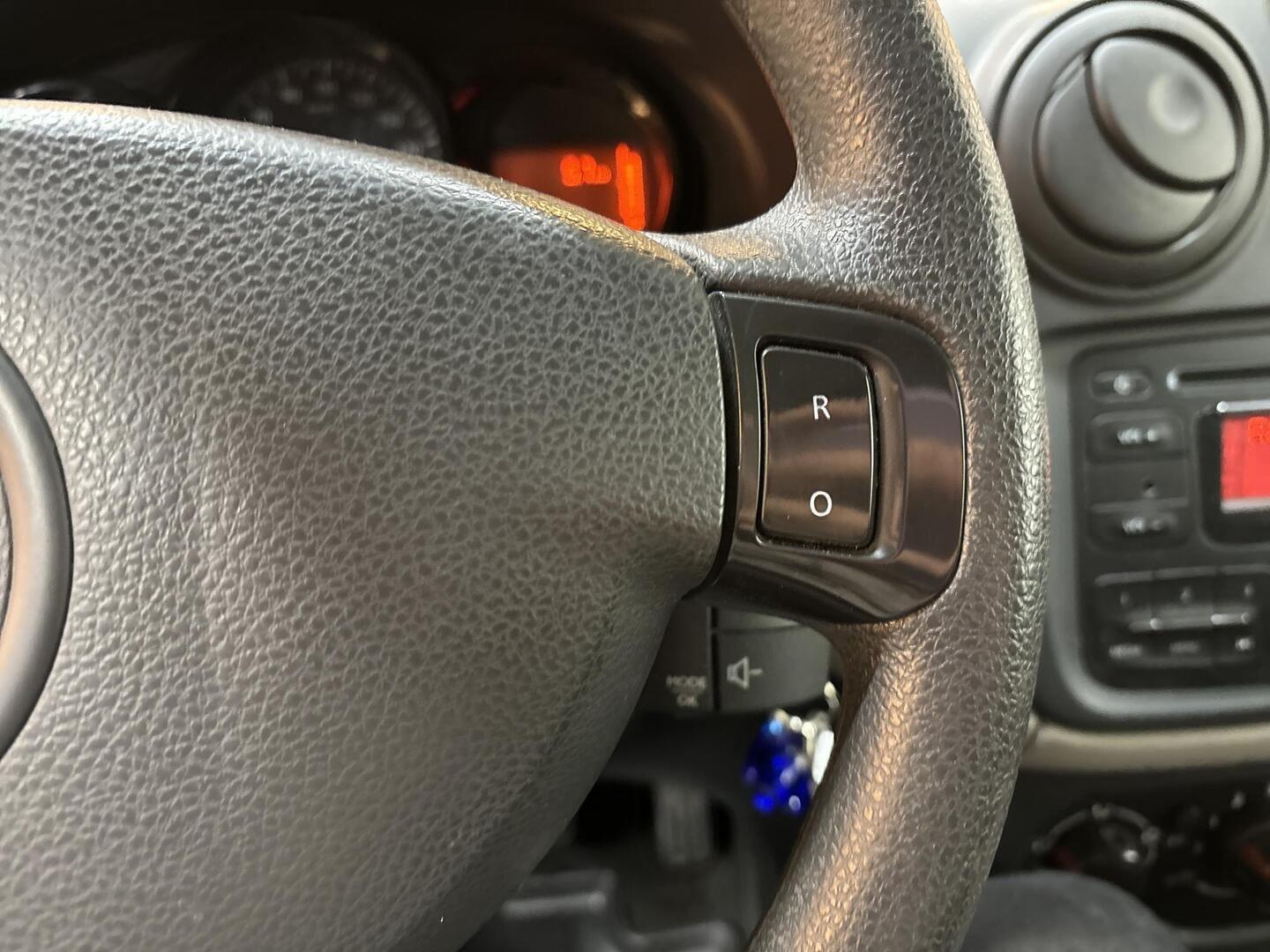 DACIA DOKKER VAN 2016