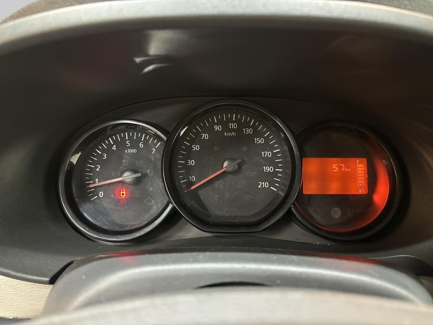 DACIA DOKKER VAN 2016