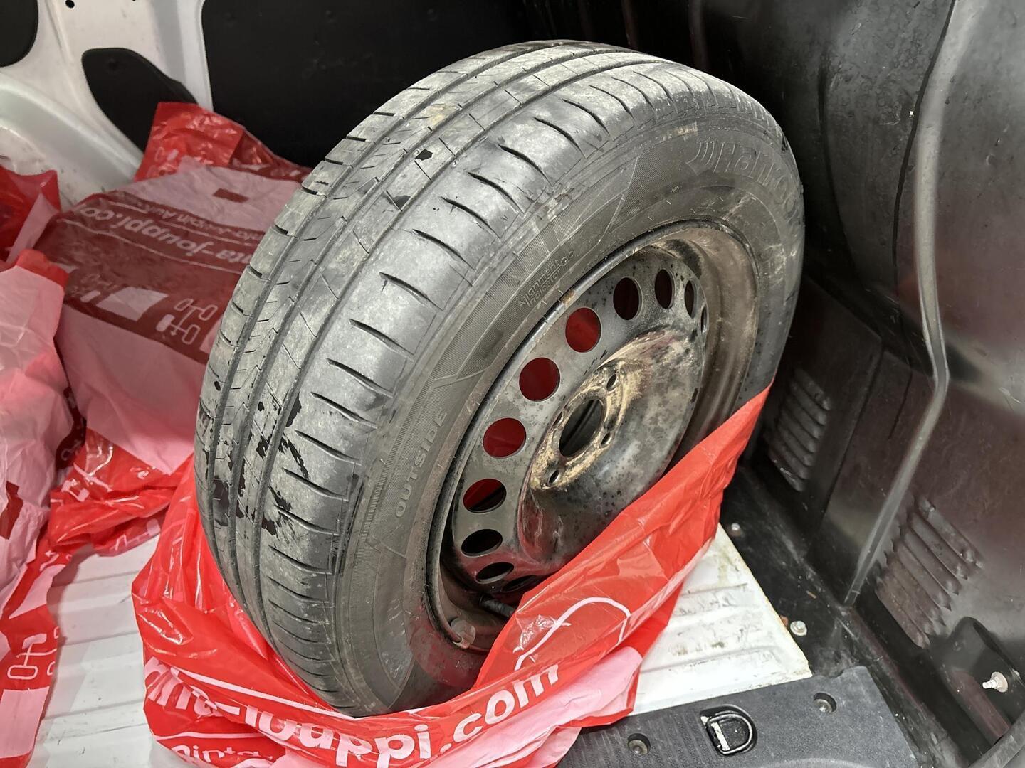 DACIA DOKKER VAN 2016