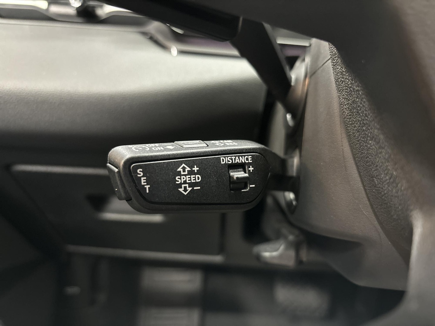 AUDI A6 E-TRON 2025