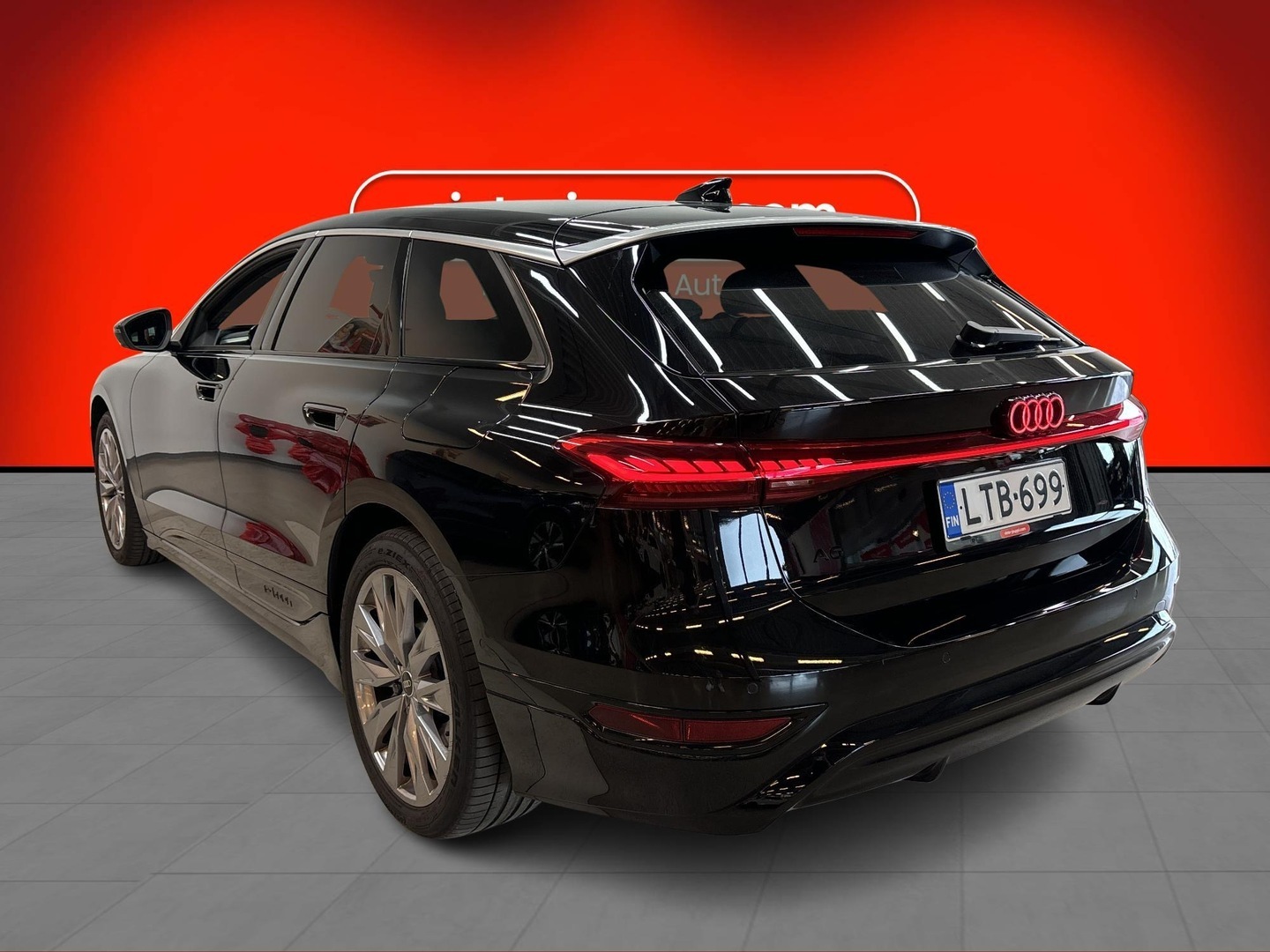 AUDI A6 E-TRON 2025