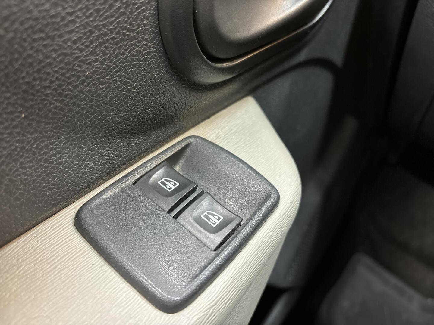 DACIA Dokker Van 2016