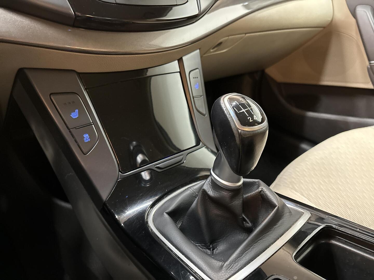 HYUNDAI i40 Sedan 2013