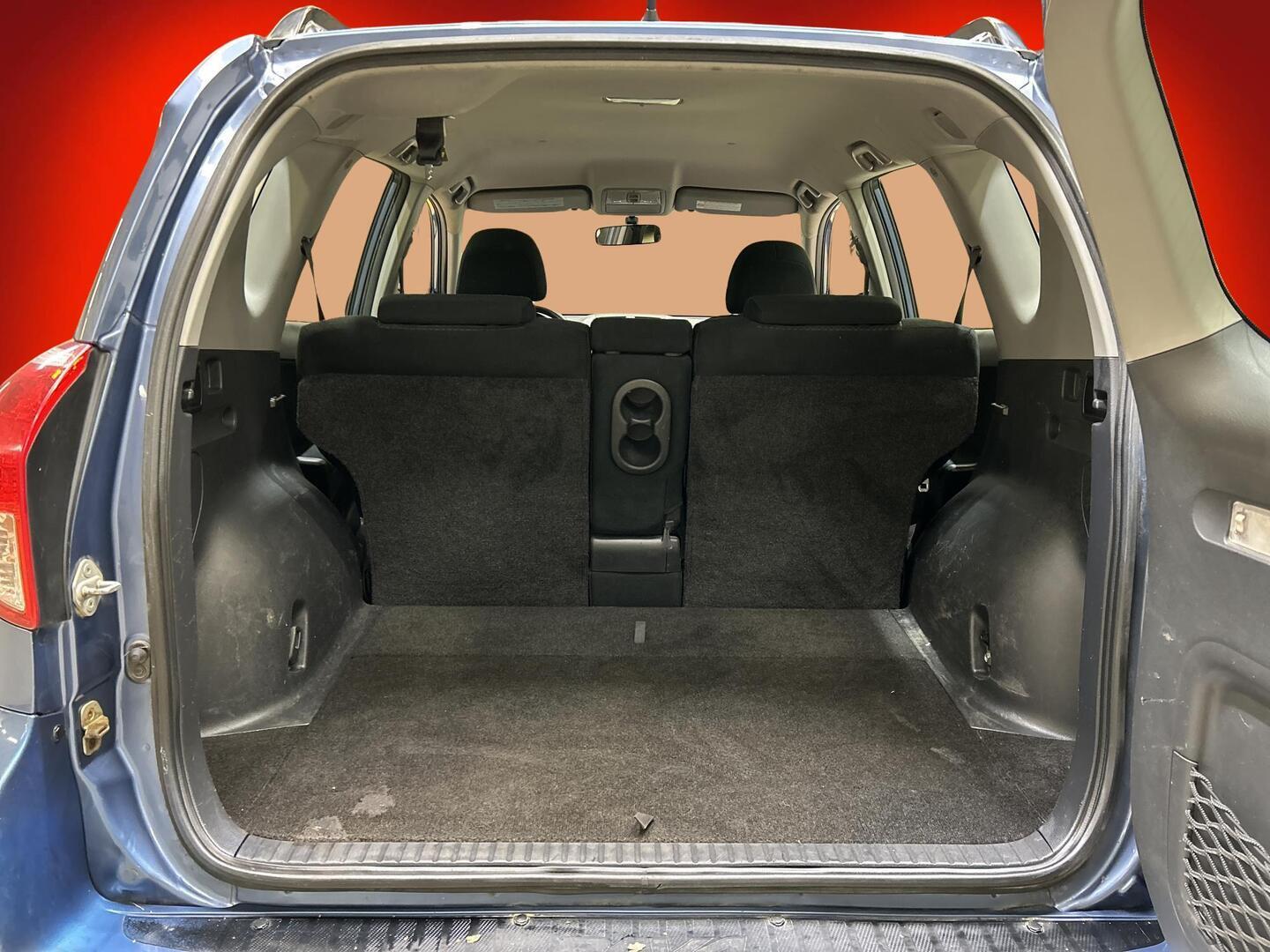 TOYOTA RAV4 2006