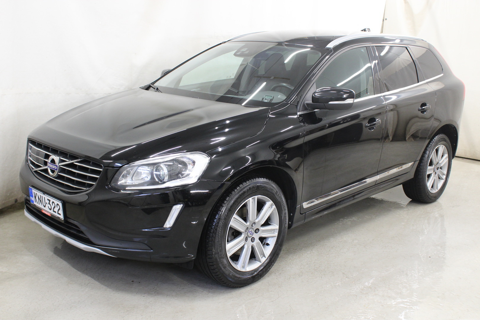 VOLVO XC60 2016
