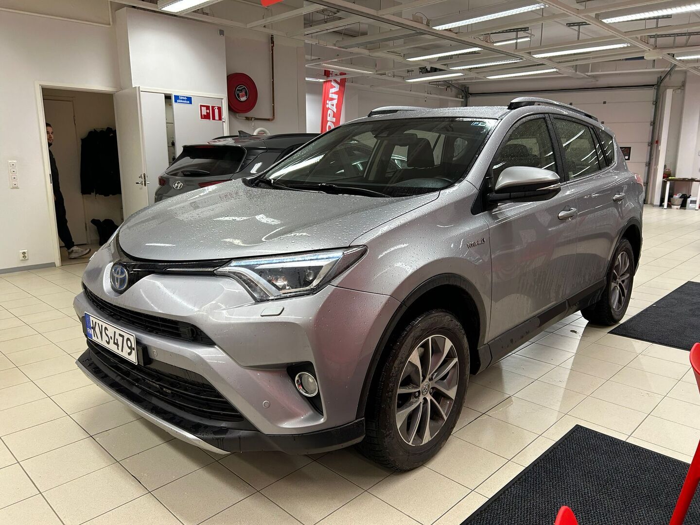TOYOTA RAV4 2018