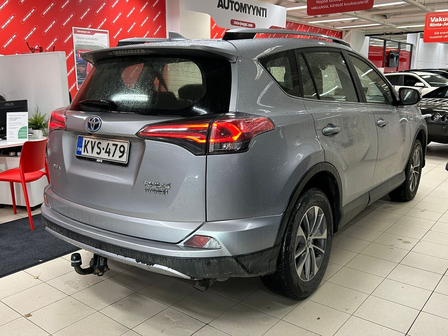 TOYOTA RAV4 2018