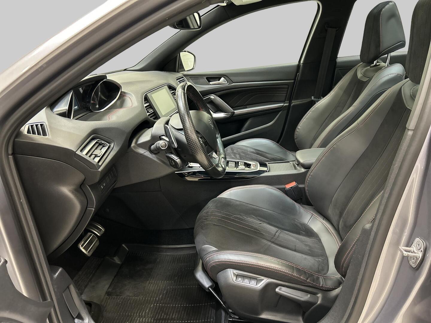 PEUGEOT 308 2018