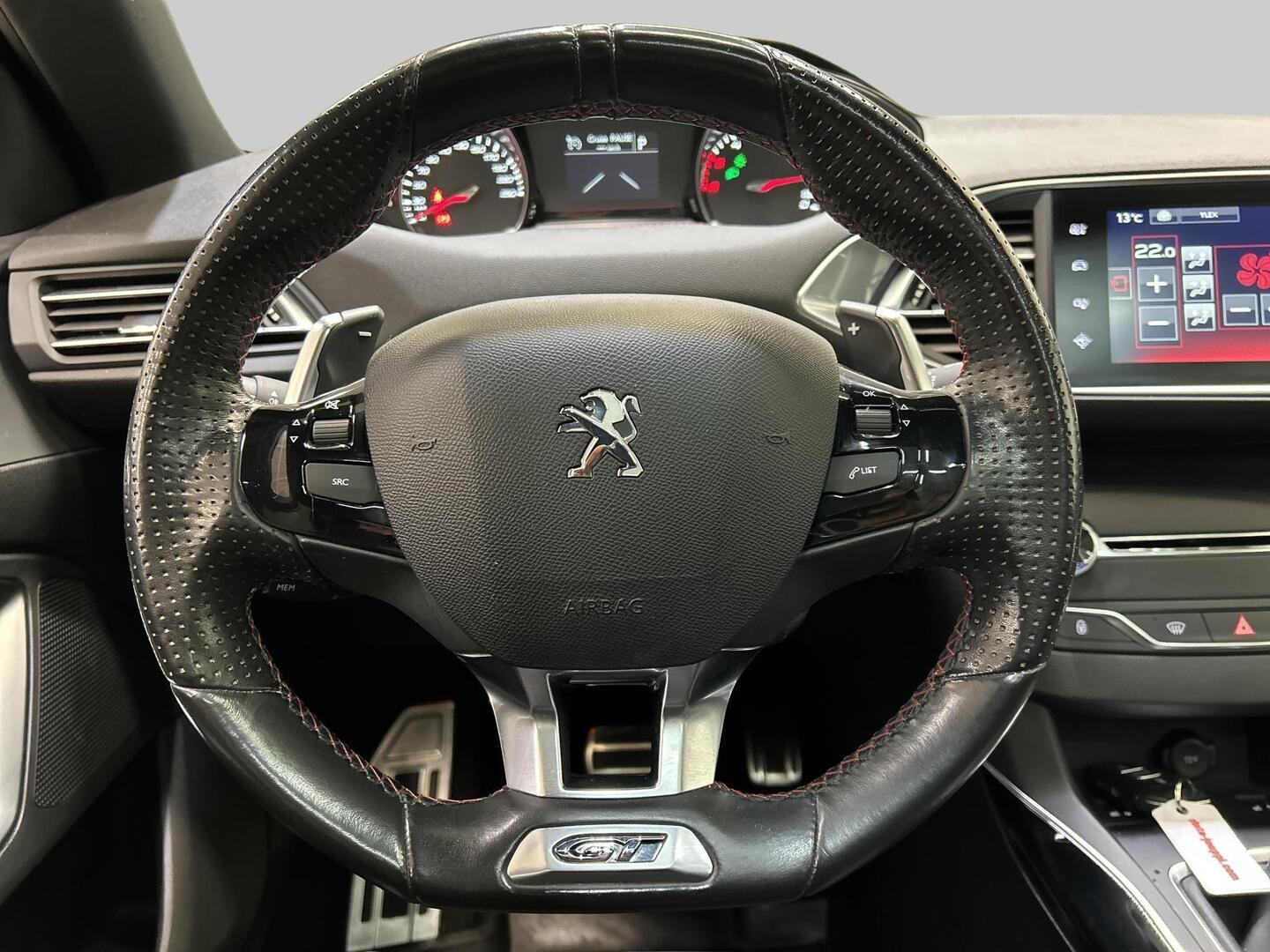 PEUGEOT 308 2018