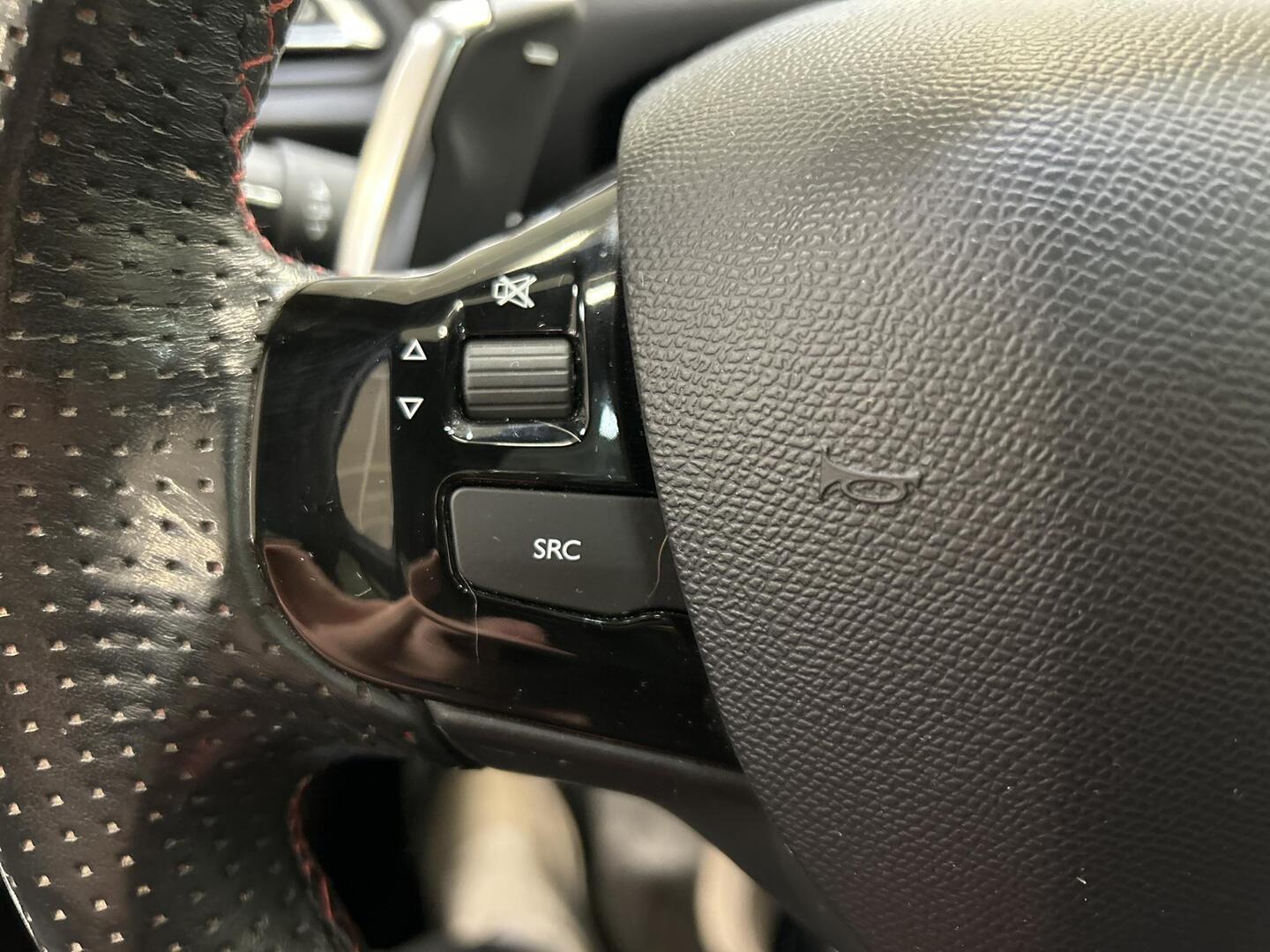 PEUGEOT 308 2018