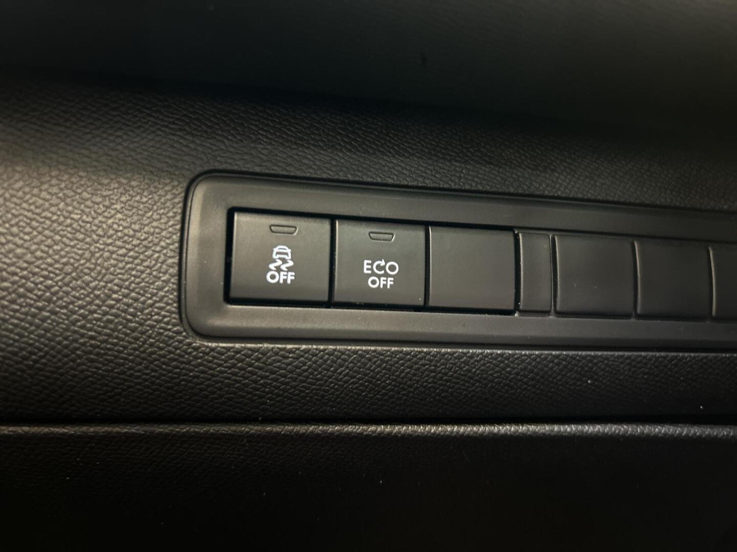 PEUGEOT 308 2018