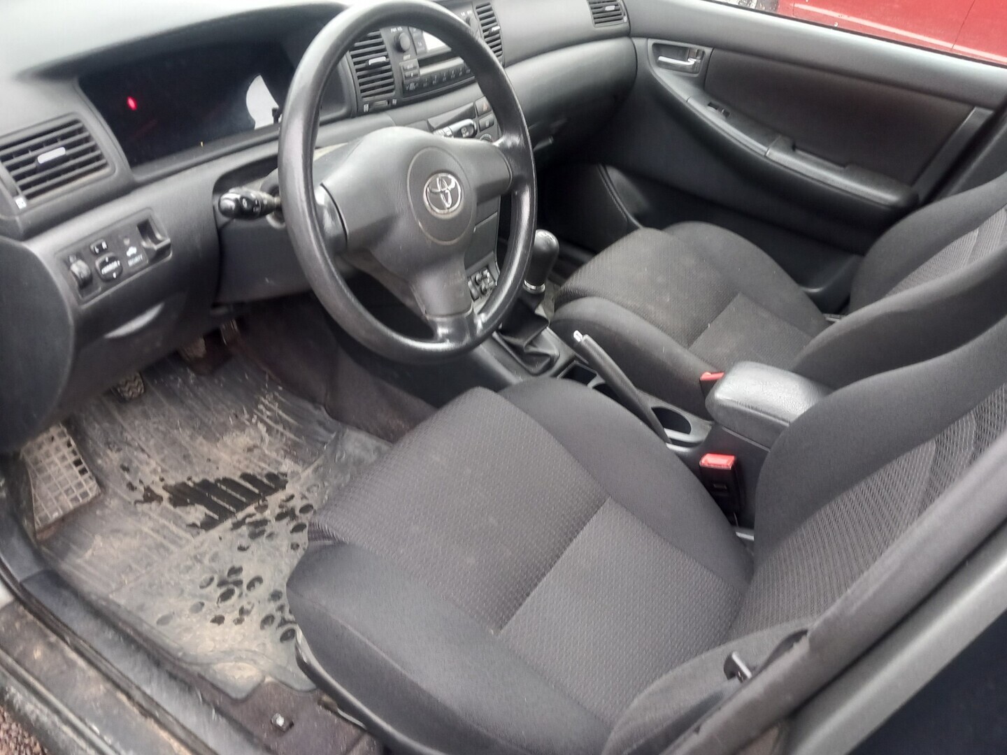 TOYOTA Corolla 2005