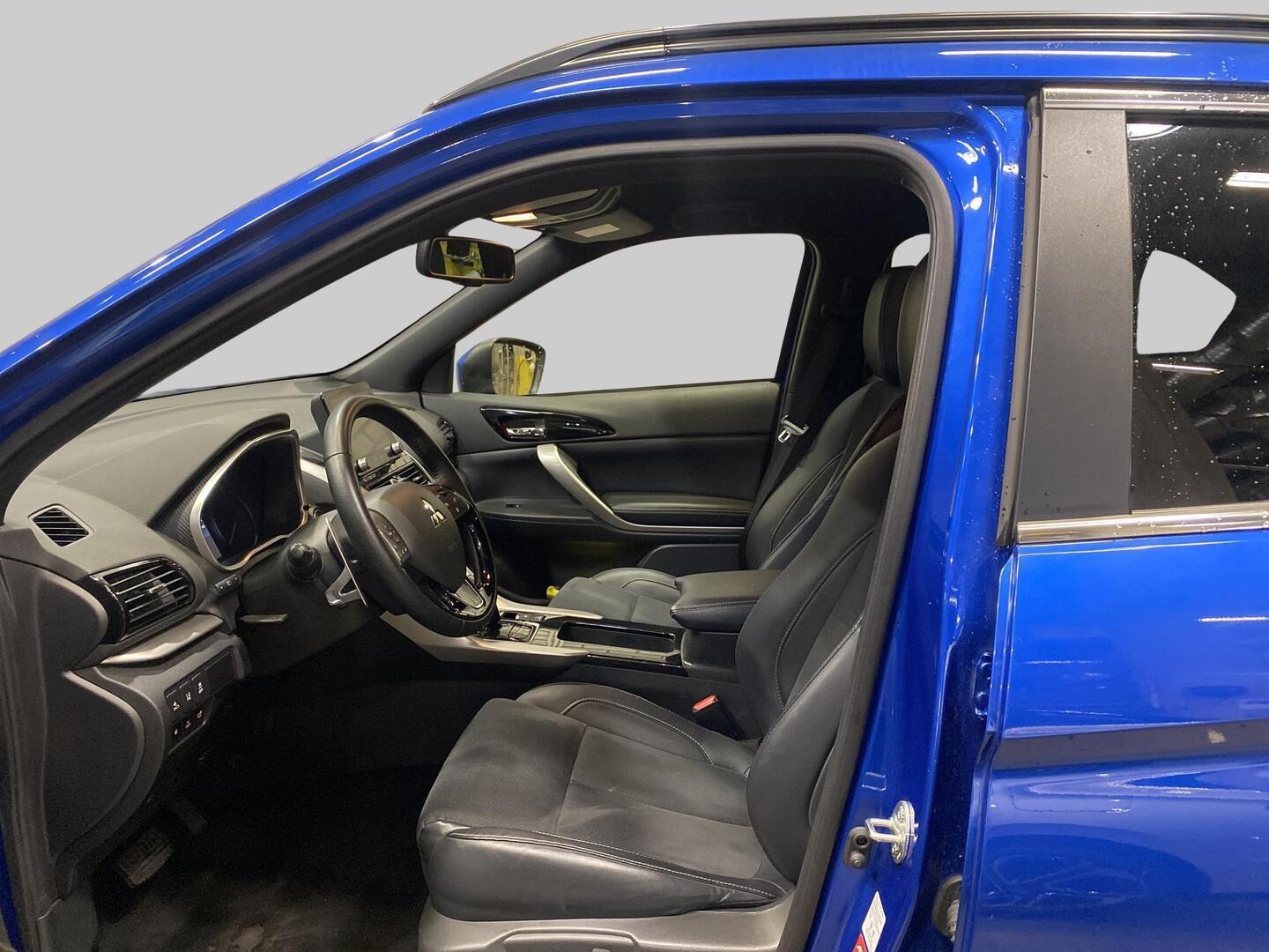 MITSUBISHI ECLIPSE CROSS 2024