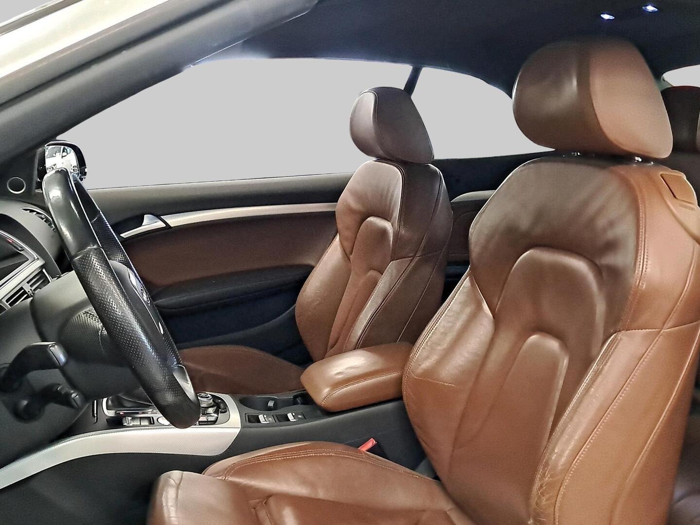 AUDI A5 2009