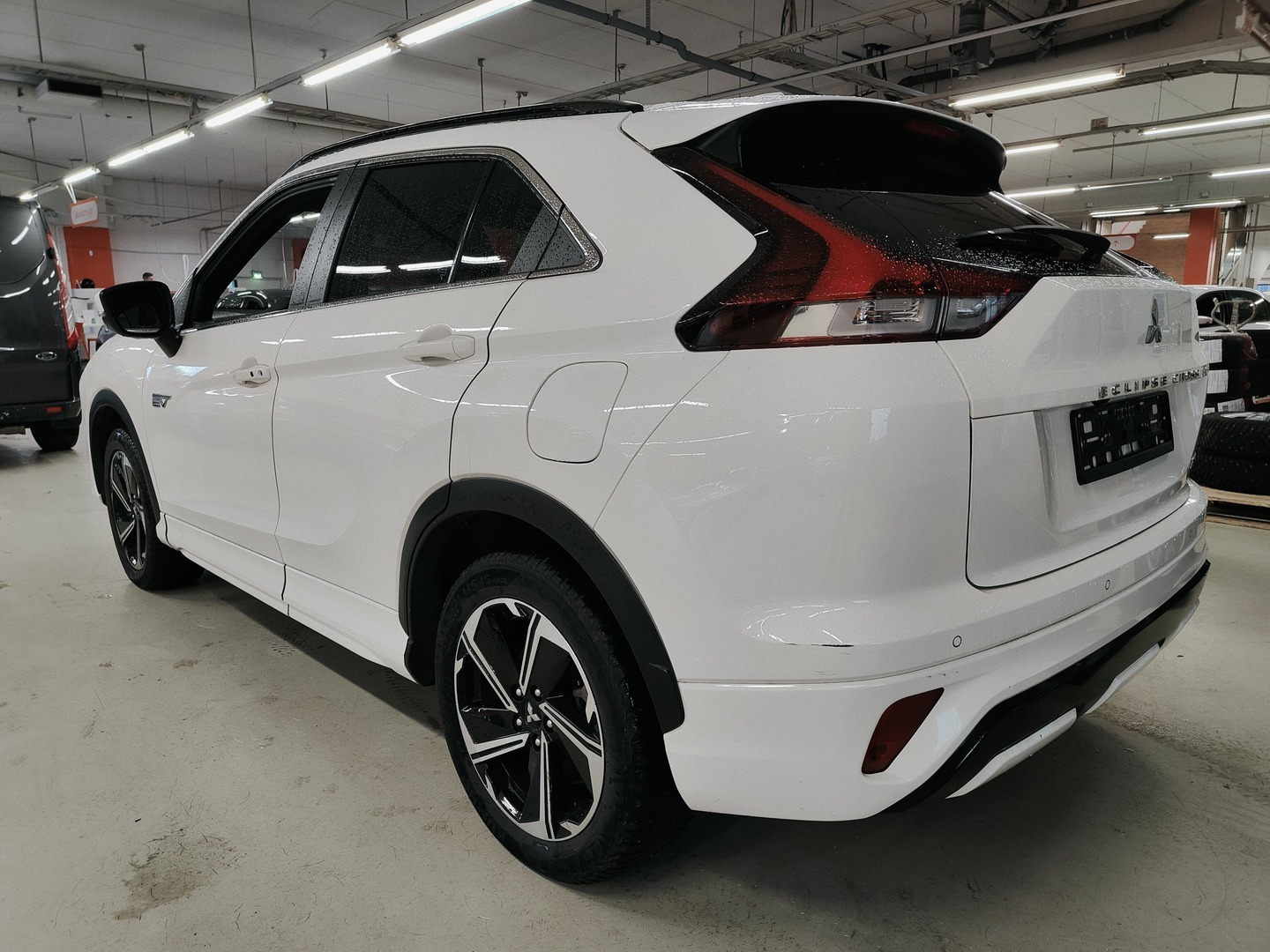 MITSUBISHI ECLIPSE CROSS 2024