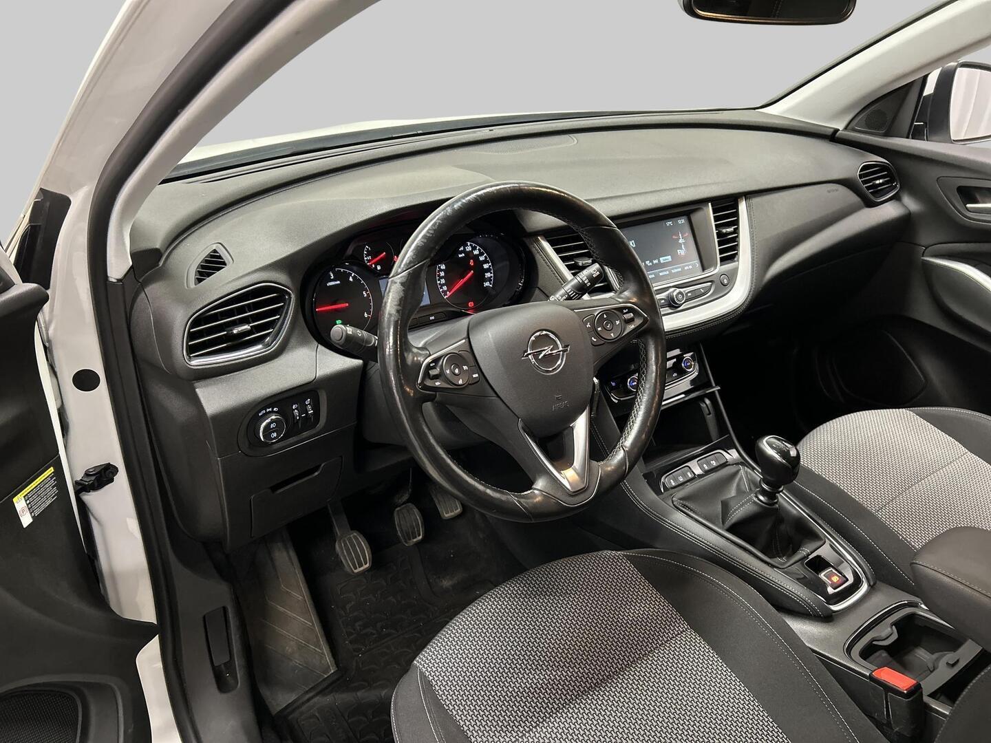 OPEL Grandland X 2018