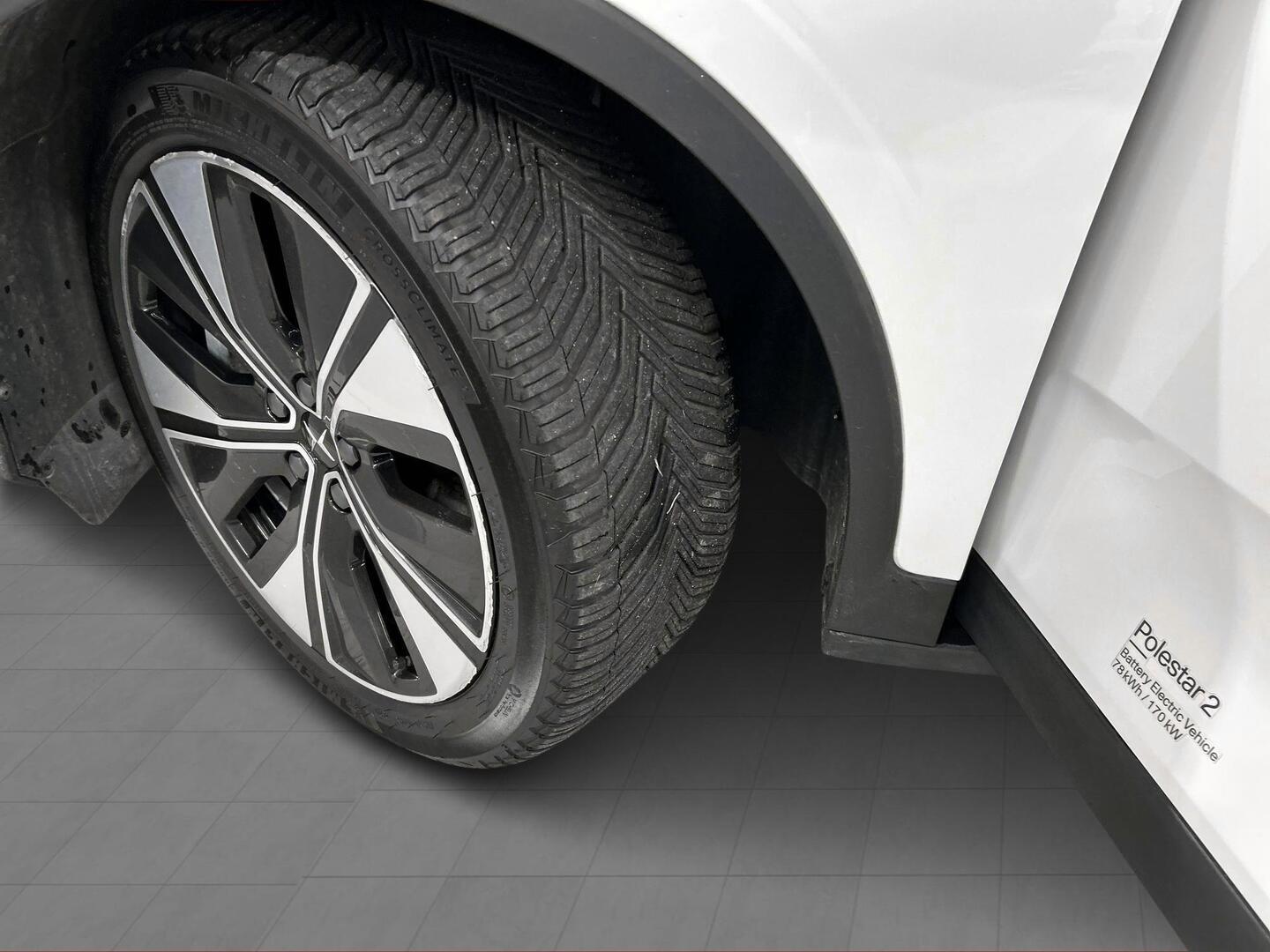 POLESTAR 2 2023