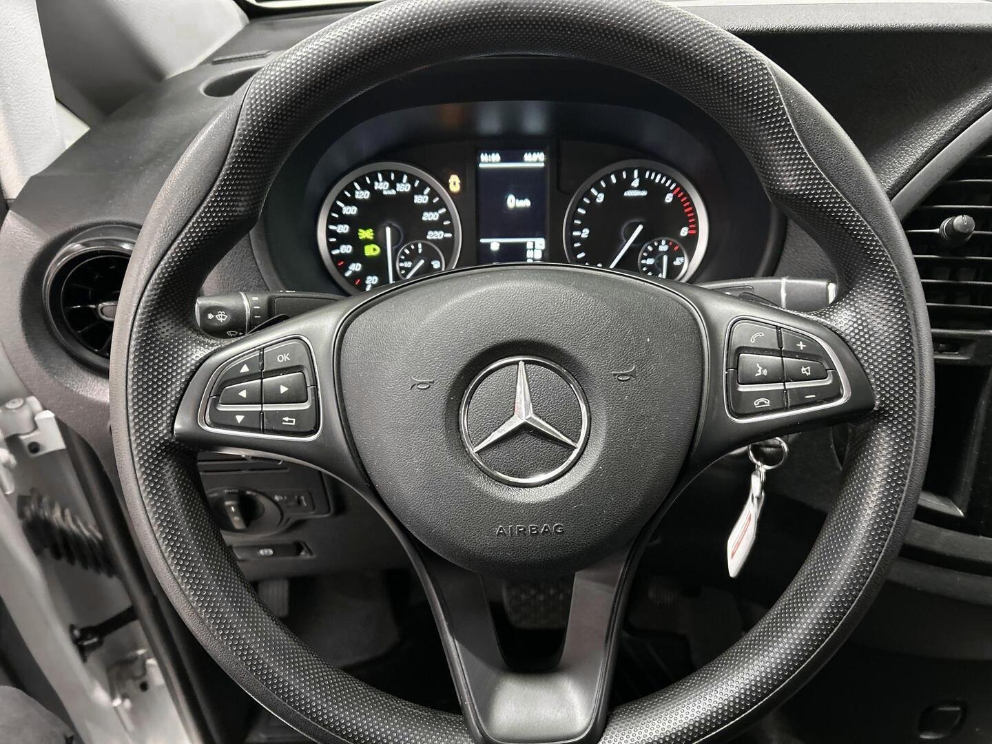 MERCEDES-BENZ Vito 2021